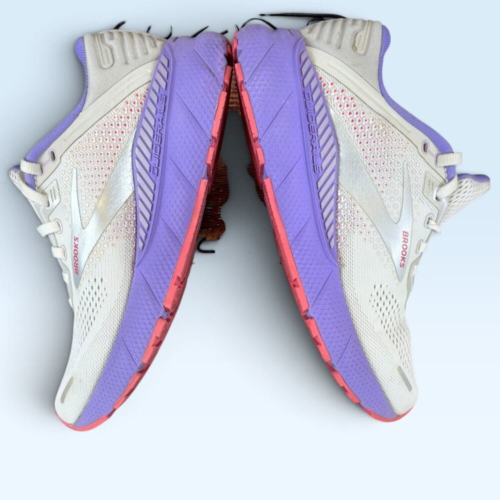 Brooks Adrenaline GTS 22 Women’s 9.5B White Coral Purple Running Shoes - Picture 13 of 13